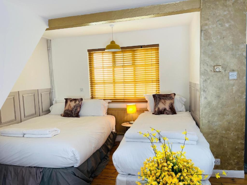 Seafront Party Houses For Hens, Stags & Groups Brighton Room photo
